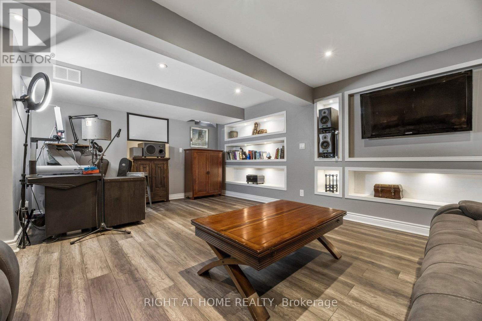 99 Hockley Avenue, Clarington, Ontario  L1C 0G4 - Photo 38 - E13463836