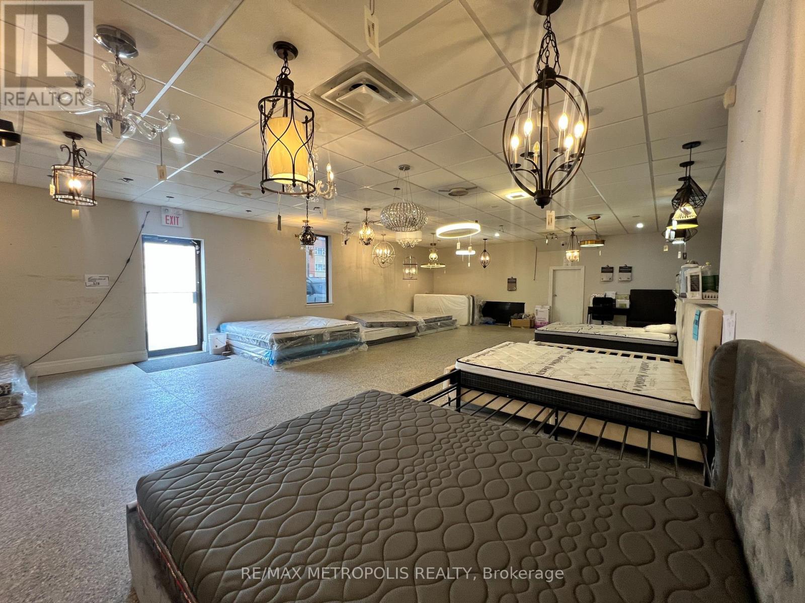 551 YORK STREET, London East, Ontario