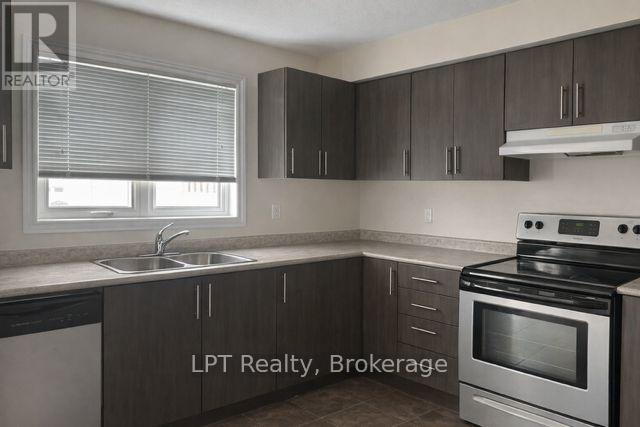 466 Meadowglade Road, Clarington, Ontario  L1E 2W8 - Photo 8 - E13003096