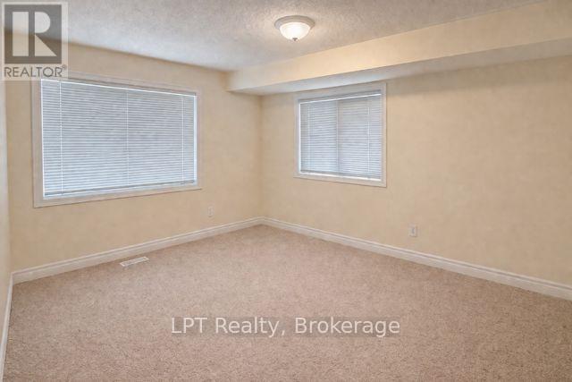 466 Meadowglade Road, Clarington, Ontario  L1E 2W8 - Photo 9 - E13003096