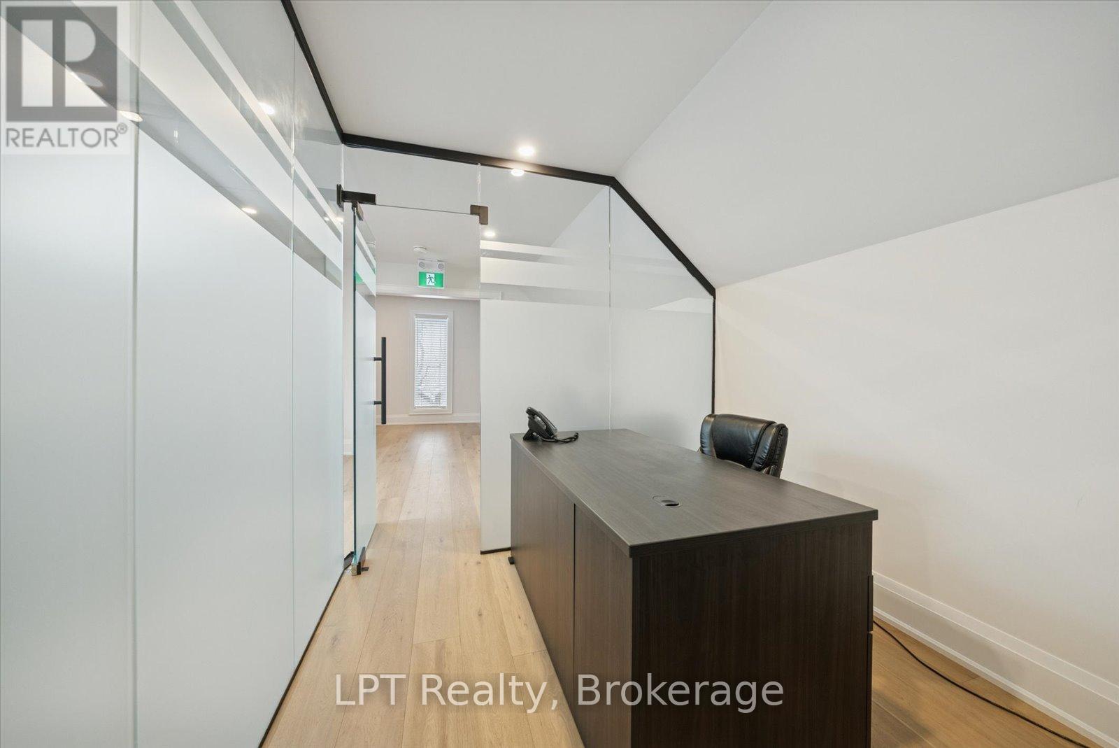 20 Elgin Street E, Oshawa, Ontario  L1G 1S8 - Photo 42 - E13444202