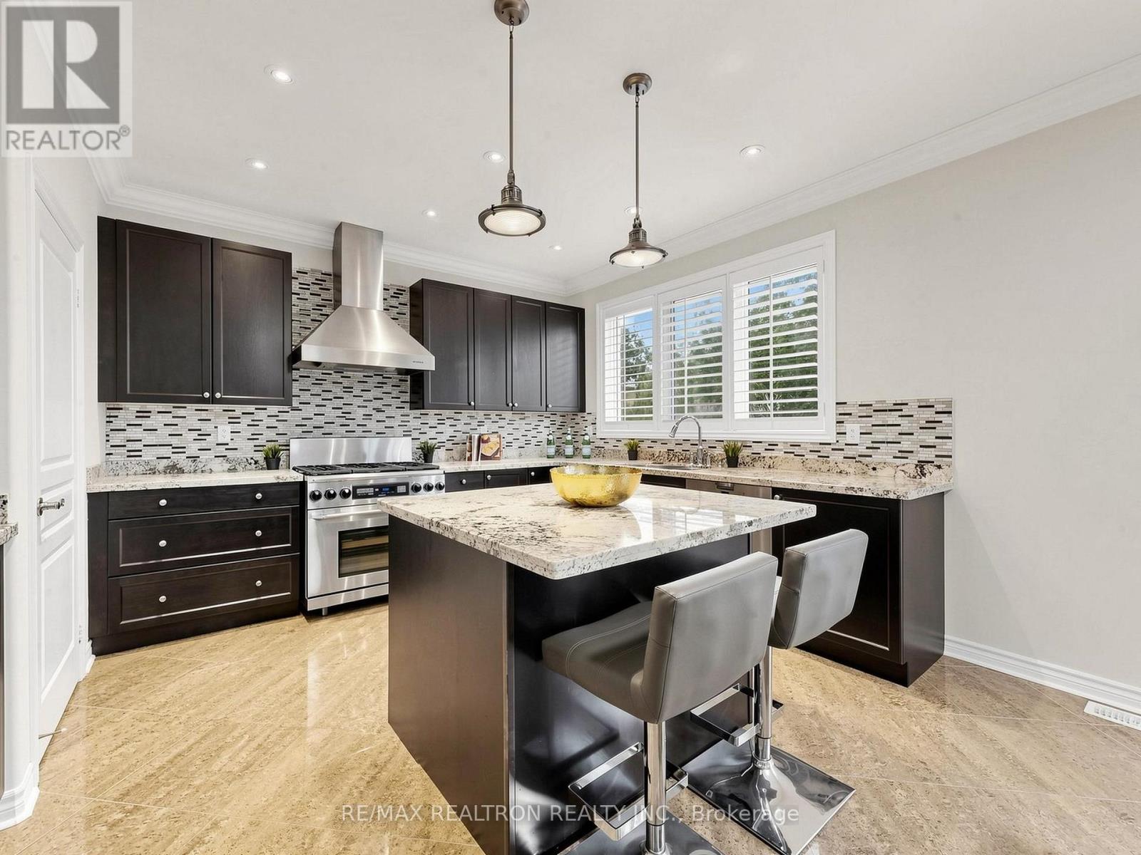 90 Braith Crescent, Whitchurch-Stouffville, Ontario  L4A 0B7 - Photo 17 - N13463784