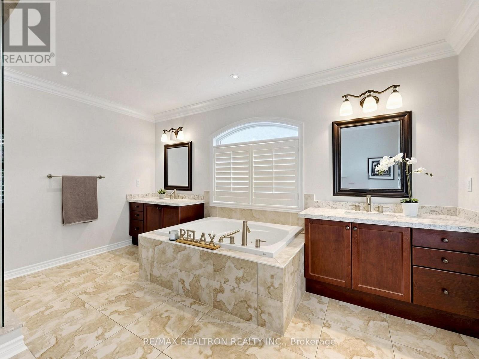 90 Braith Crescent, Whitchurch-Stouffville, Ontario  L4A 0B7 - Photo 29 - N13463784