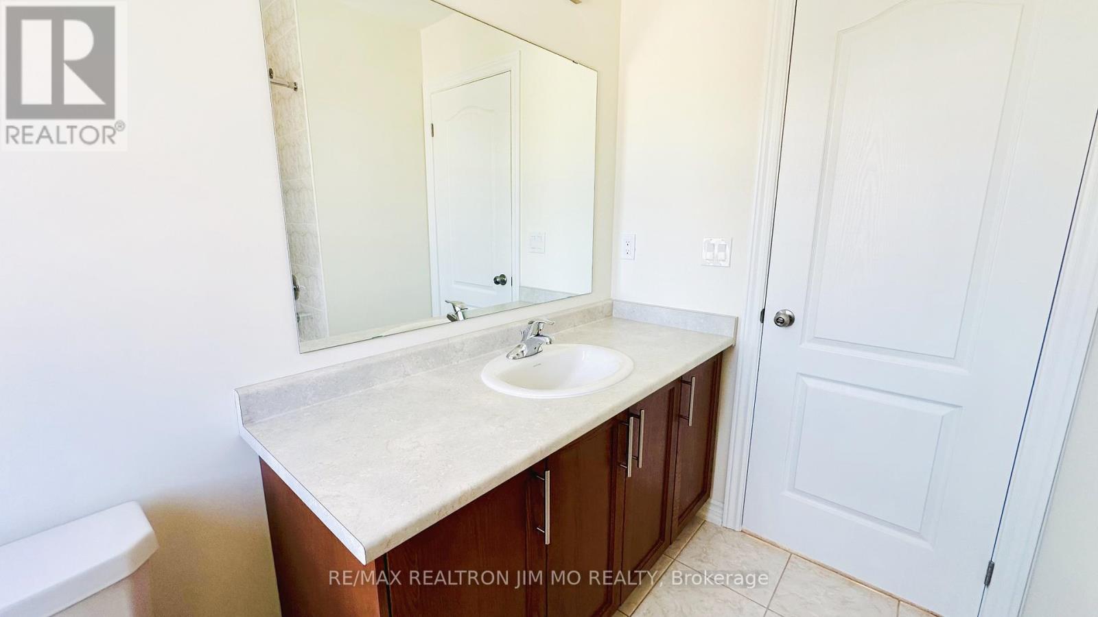 104 Cliff Thompson Court, Georgina, Ontario  L0E 1R0 - Photo 17 - N13463832