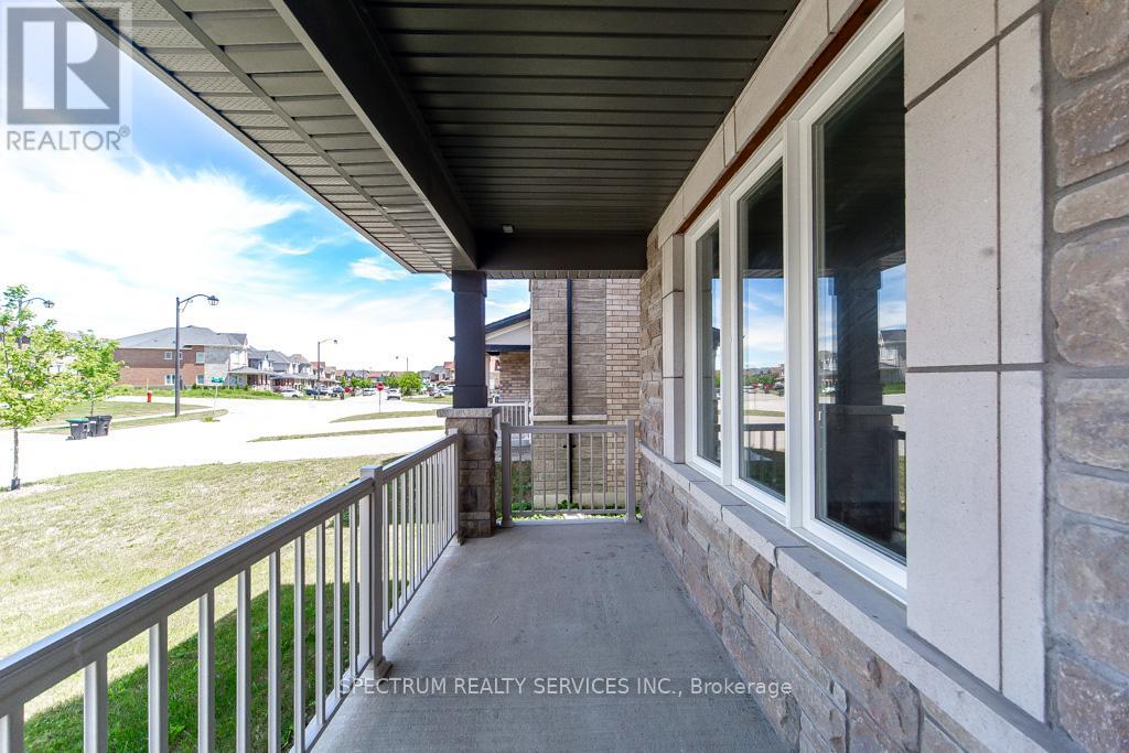 1389 Stovell Crescent, Innisfil (Lefroy), Ontario  L0L 1W0 - Photo 3 - N13463930