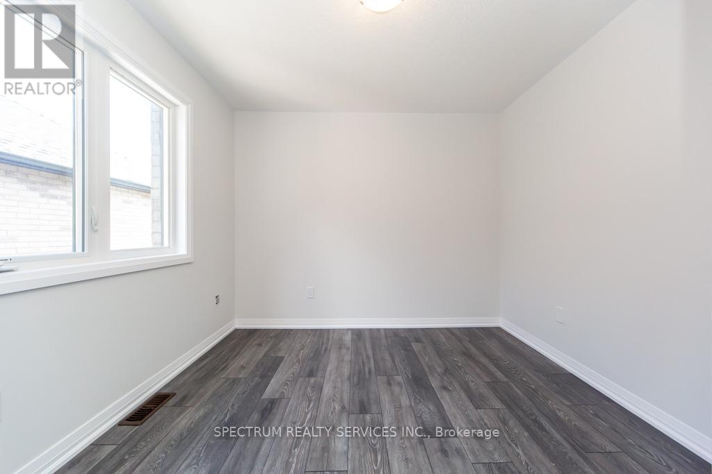 1409 Stovell Crescent, Innisfil, Ontario  L0L 1W0 - Photo 32 - N13463942