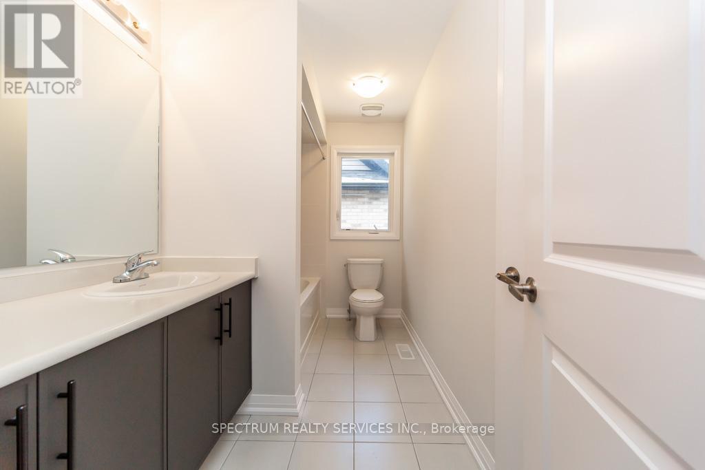 1409 Stovell Crescent, Innisfil, Ontario  L0L 1W0 - Photo 34 - N13463942