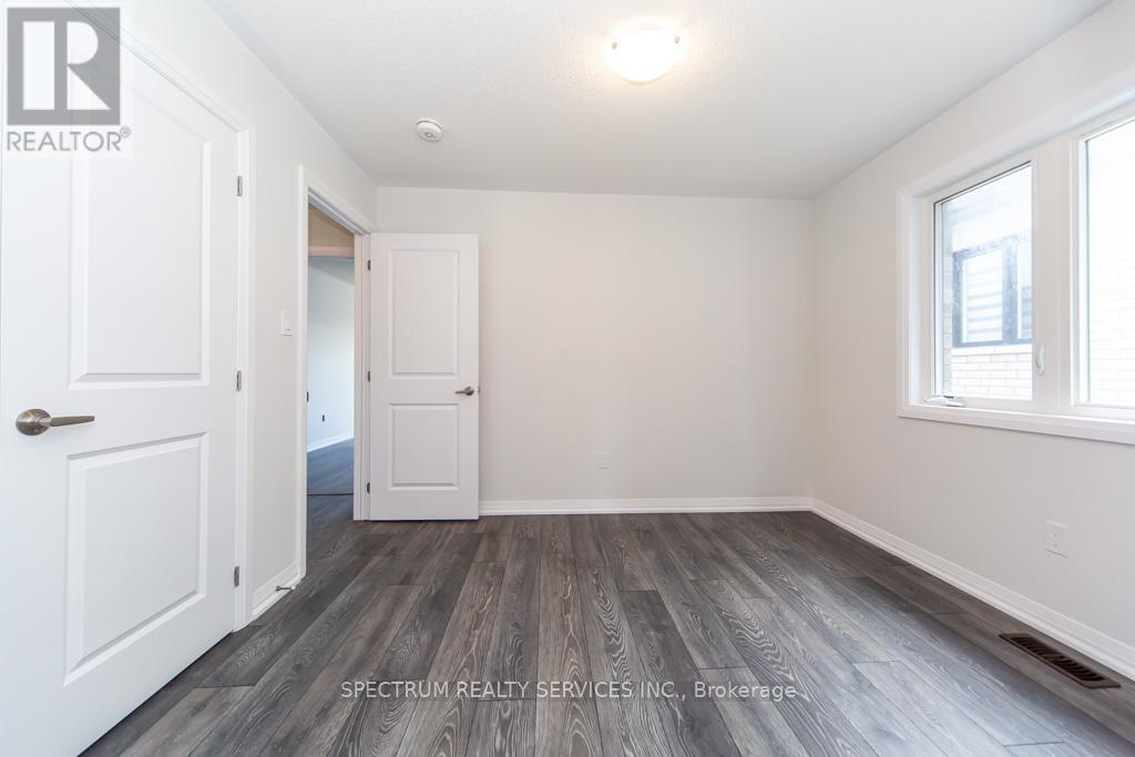 1409 Stovell Crescent, Innisfil, Ontario  L0L 1W0 - Photo 37 - N13463942