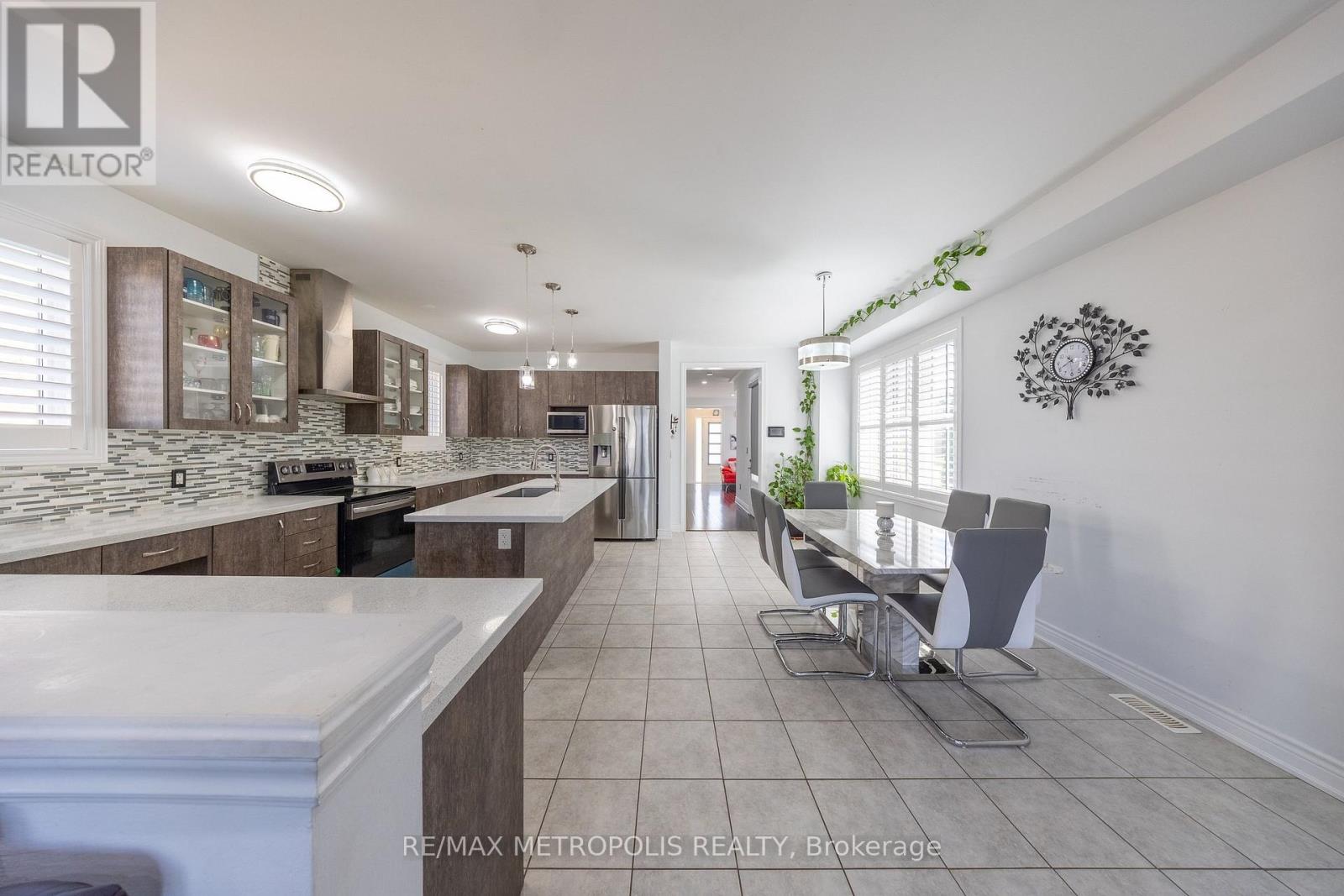 36 Michaelis Street, New Tecumseth, Ontario  L9R 0M8 - Photo 24 - N13463972