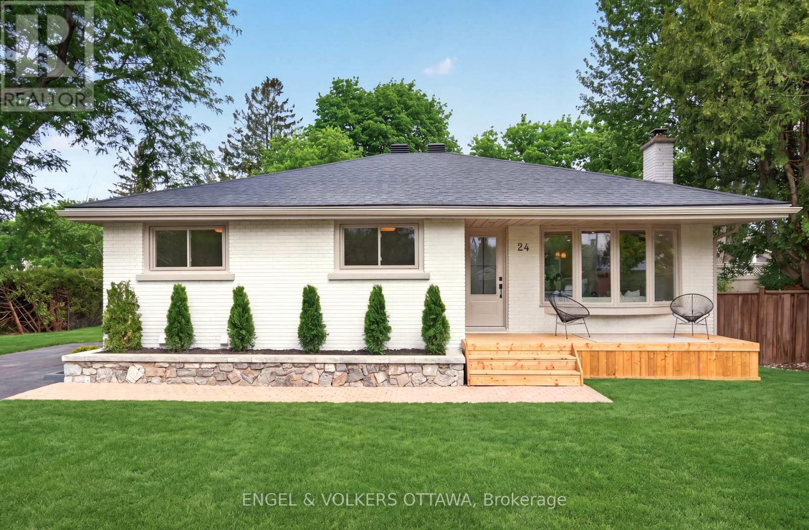 24 ROUNDHAY DRIVE, Ottawa, Ontario