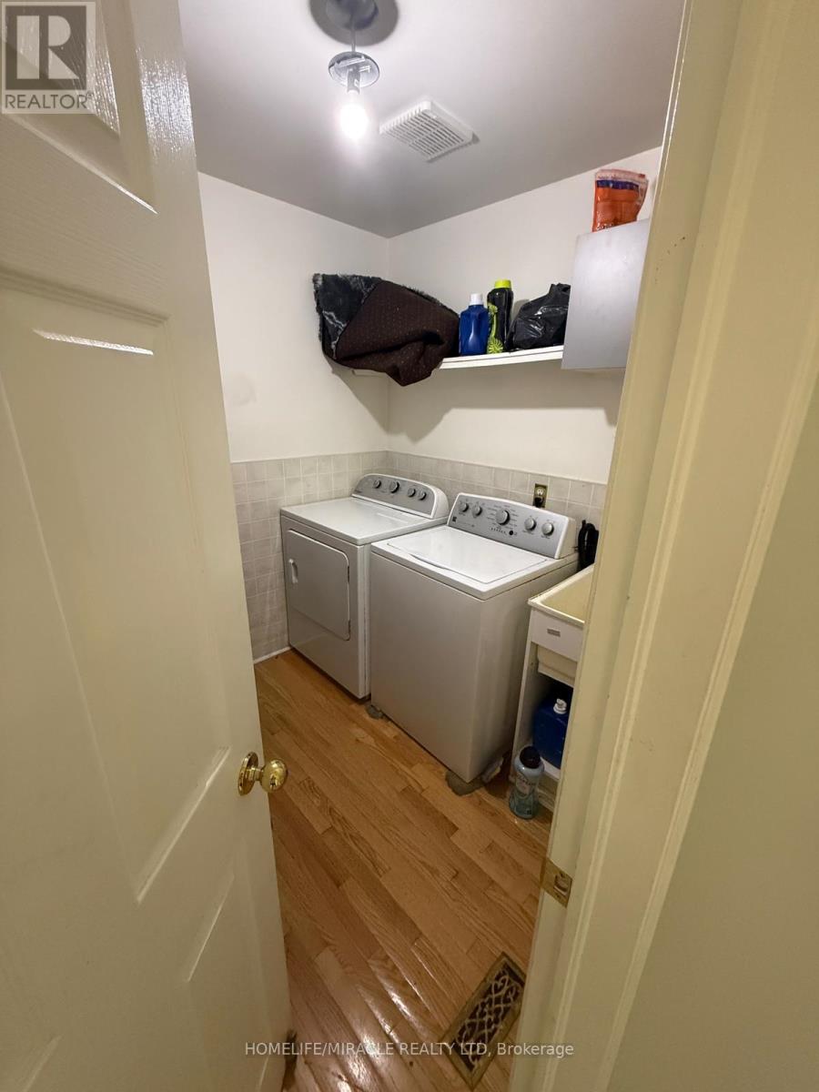 13 Morton Crescent, Barrie (West Bayfield), Ontario  L4N 7T4 - Photo 11 - S13463764