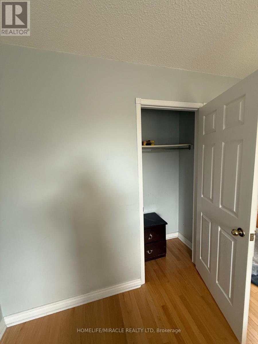 13 Morton Crescent, Barrie (West Bayfield), Ontario  L4N 7T4 - Photo 8 - S13463764