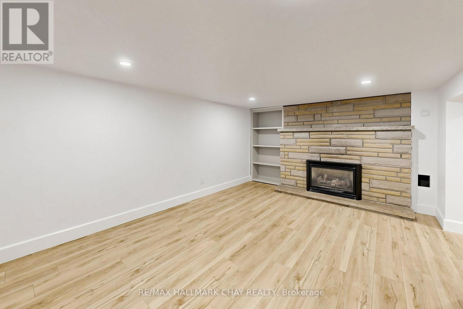 202 Cherry Street, Clearview, Ontario  L0M 1S0 - Photo 32 - S13463998