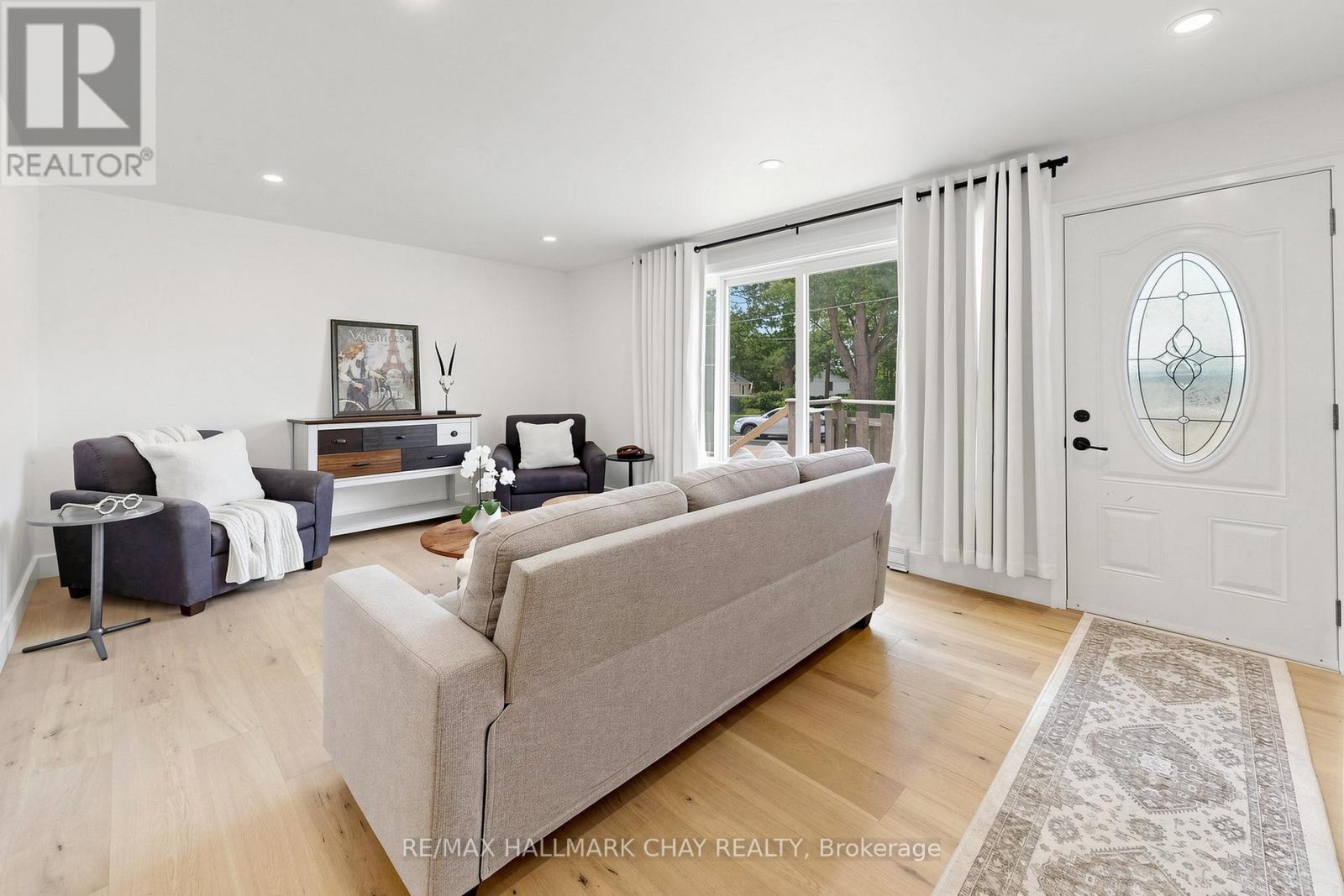 202 Cherry Street, Clearview, Ontario  L0M 1S0 - Photo 4 - S13463998