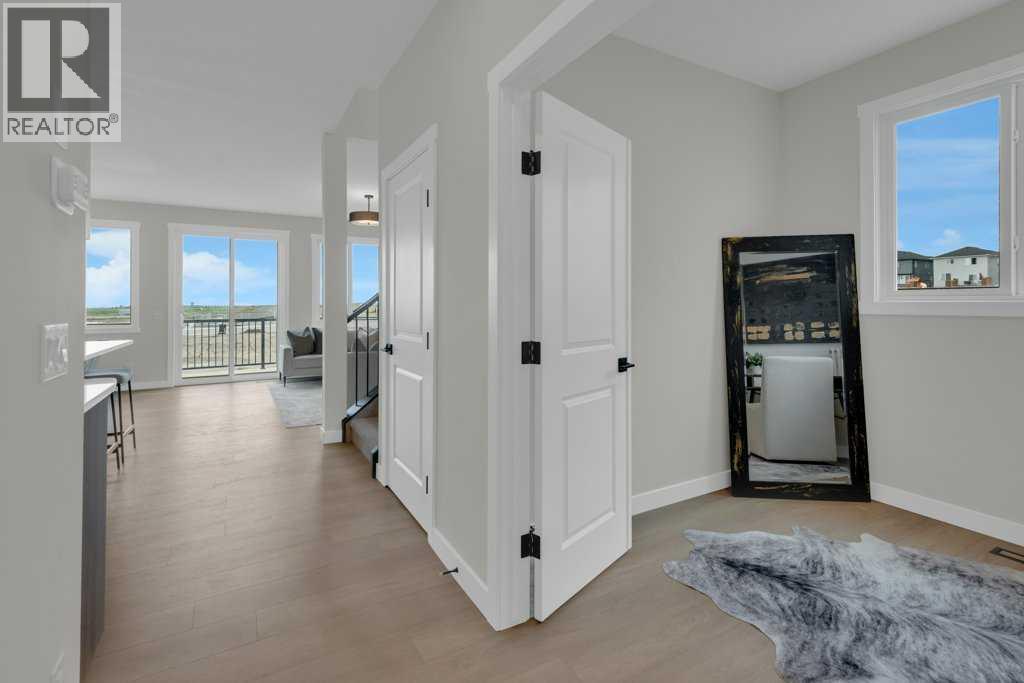408 Edgefield Point, Strathmore, Alberta  T1P 0H6 - Photo 5 - A2321323