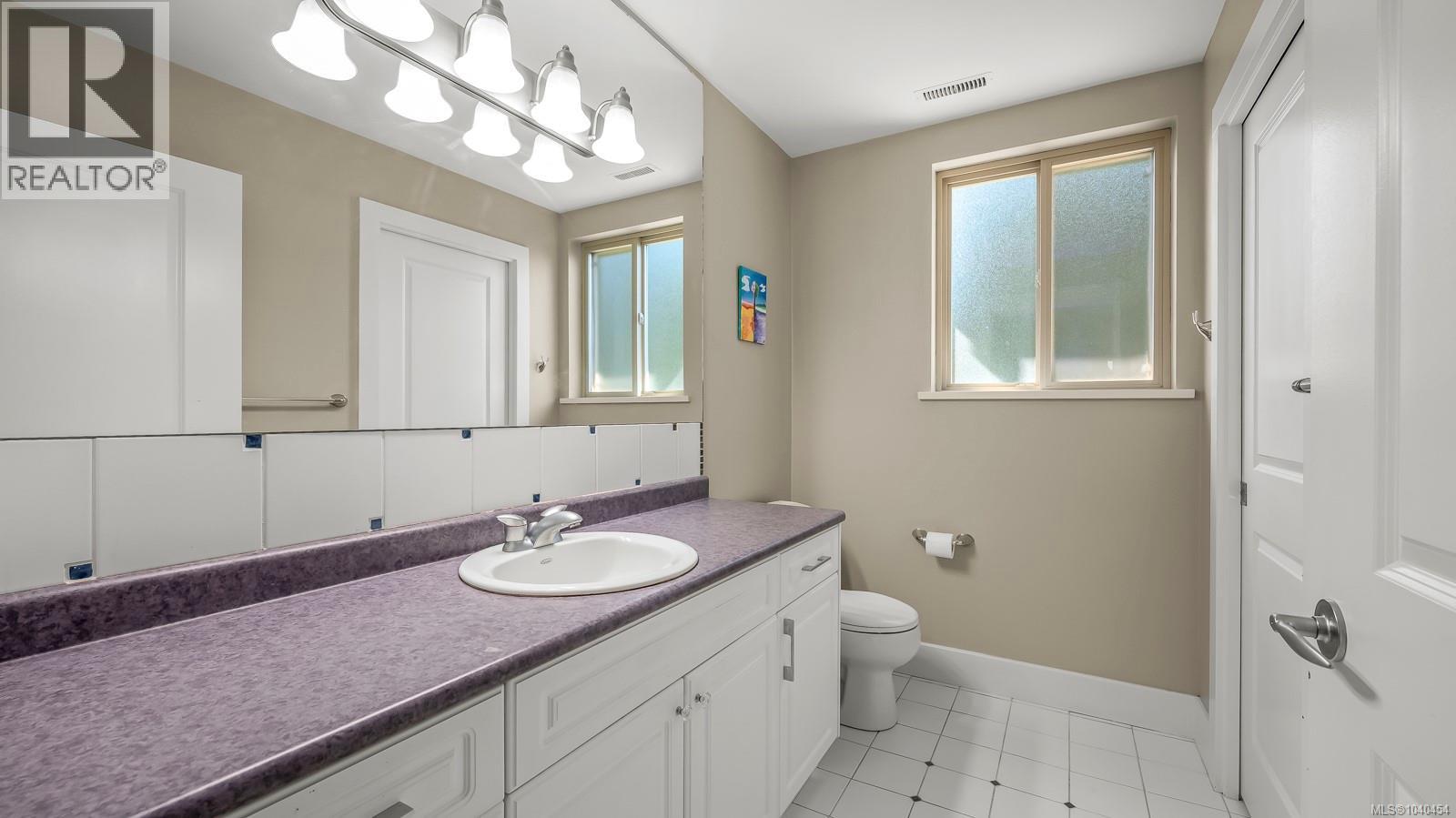 823 Thorpe Ave, Courtenay, British Columbia  V9N 8C9 - Photo 42 - 1040454