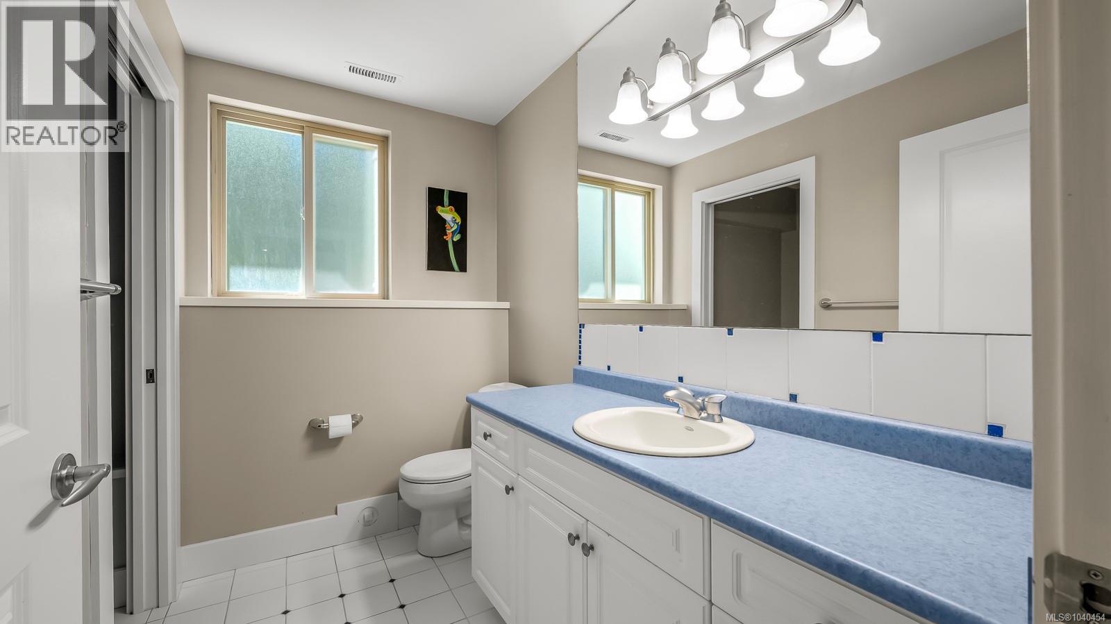 823 Thorpe Ave, Courtenay, British Columbia  V9N 8C9 - Photo 44 - 1040454