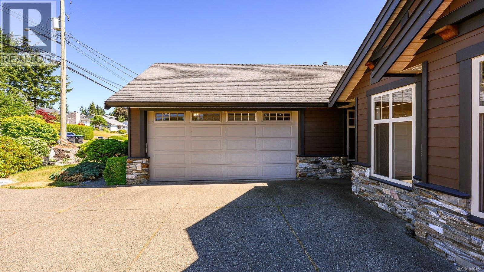 823 Thorpe Ave, Courtenay, British Columbia  V9N 8C9 - Photo 60 - 1040454