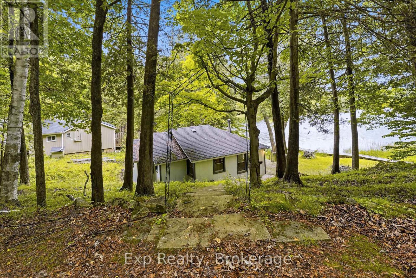 2077 Hambly Lane, Frontenac, Ontario  K0H 1W0 - Photo 3 - X13464018