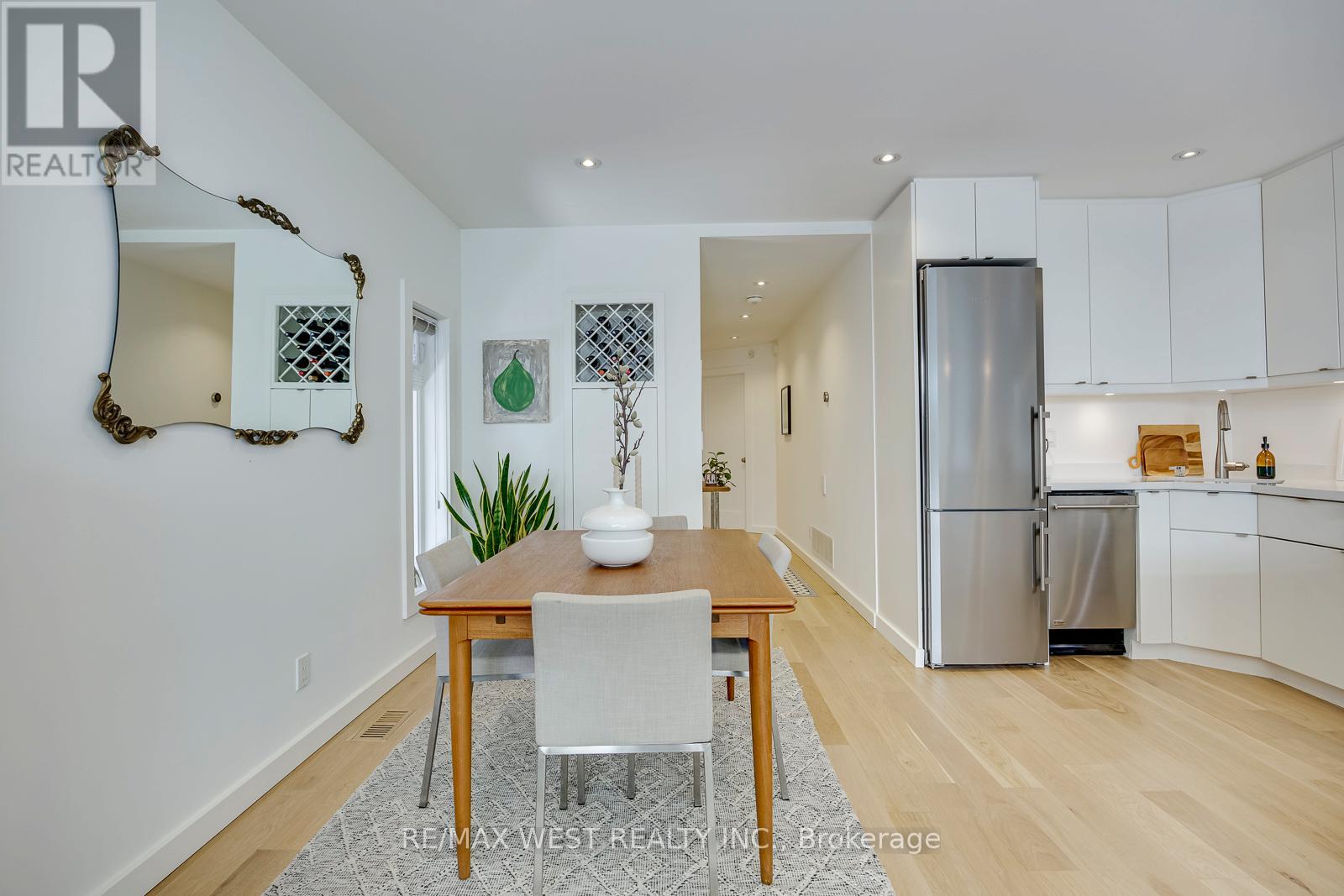 80 Rockwell Avenue, Toronto, Ontario  M6N 1N8 - Photo 10 - W13463762