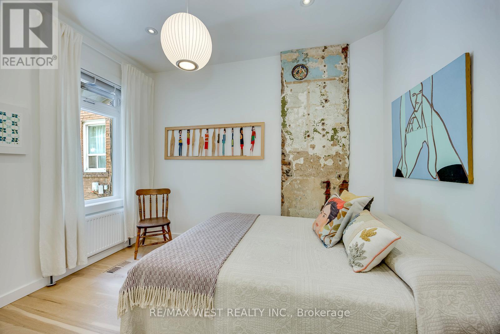 80 Rockwell Avenue, Toronto, Ontario  M6N 1N8 - Photo 15 - W13463762