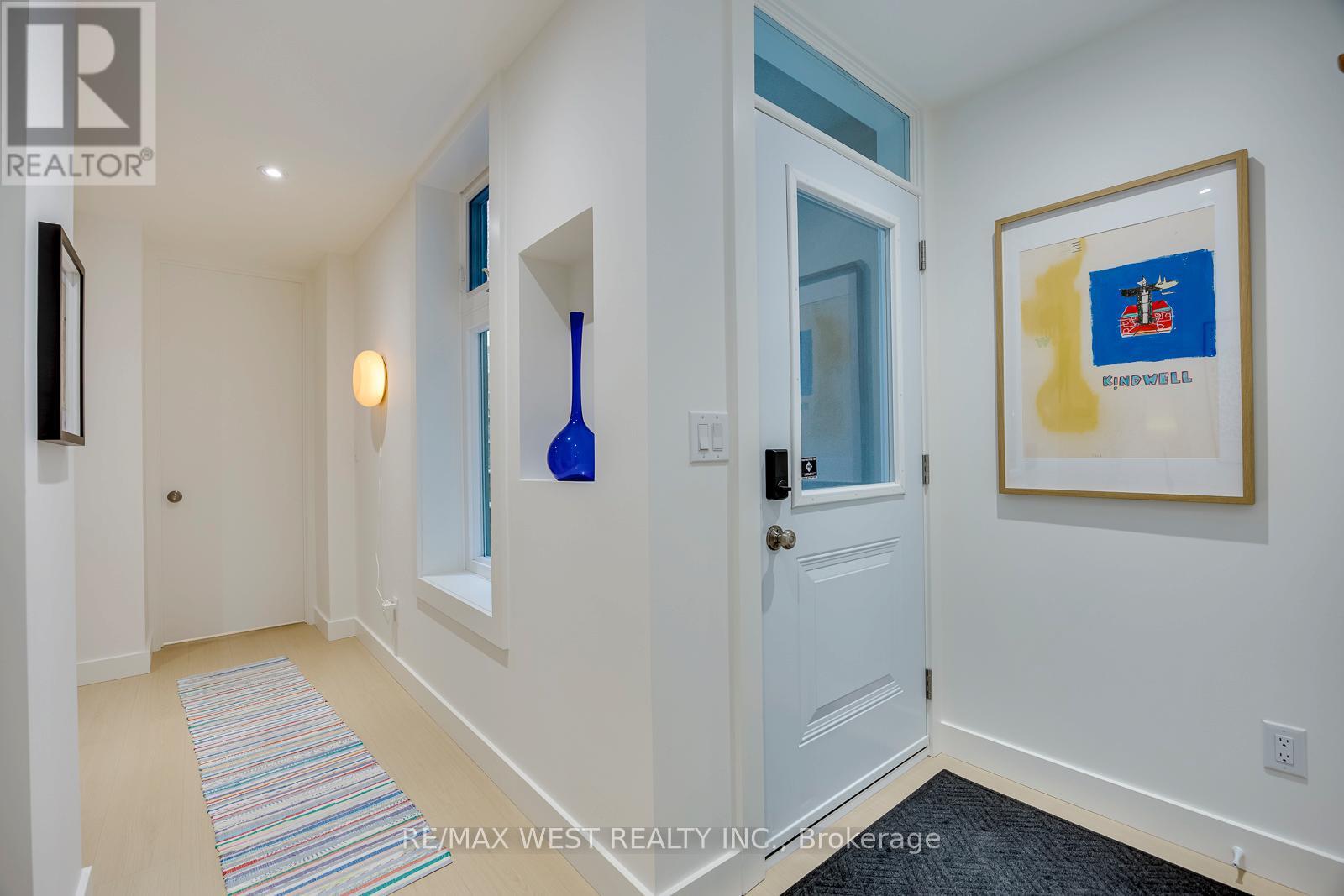 80 Rockwell Avenue, Toronto, Ontario  M6N 1N8 - Photo 28 - W13463762