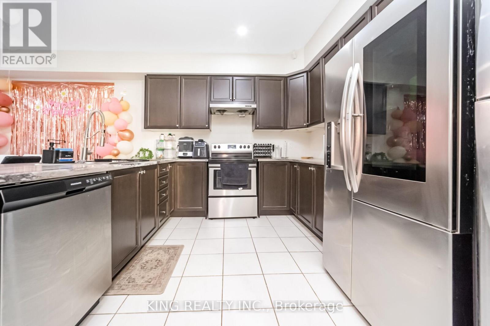 5 Loomis Road, Brampton, Ontario  L7A 4X9 - Photo 15 - W13463768