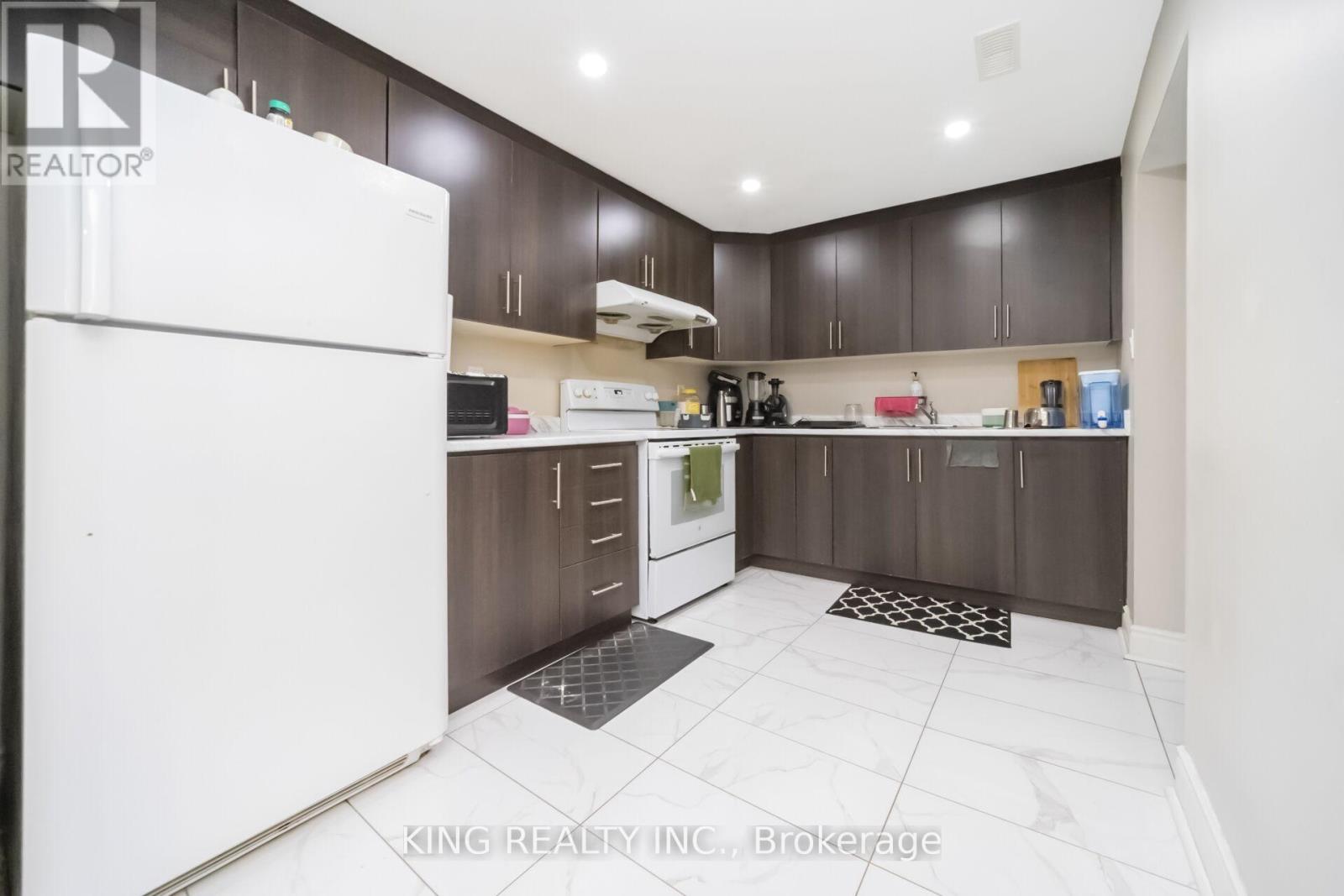 5 Loomis Road, Brampton, Ontario  L7A 4X9 - Photo 38 - W13463768