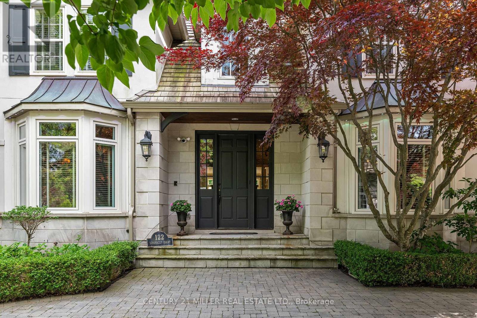 122 Lisonally Court, Oakville, Ontario  L6L 6P2 - Photo 13 - W13463774