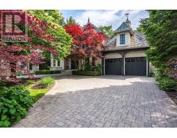122 LISONALLY COURT, Oakville, Ontario