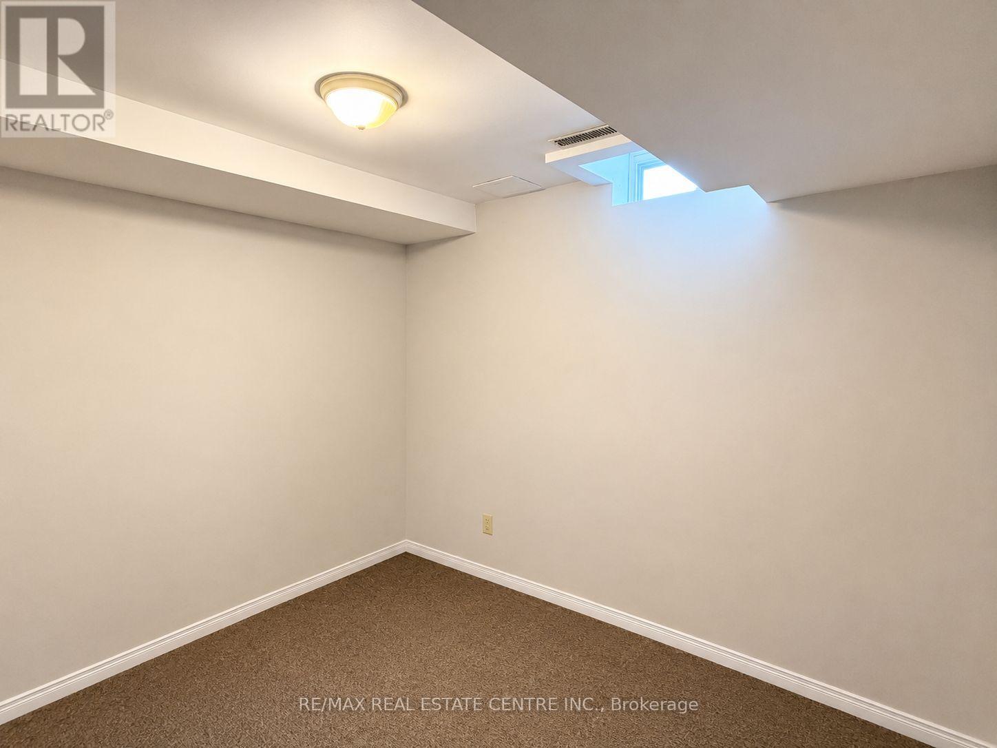 4397 Guildwood Way, Mississauga, Ontario  L5R 2A9 - Photo 13 - W13463778