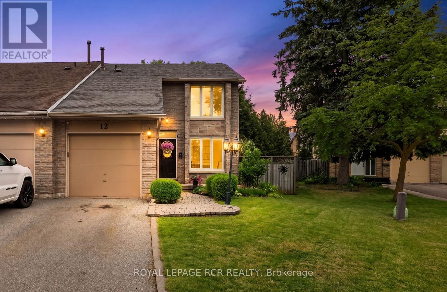 12 MACASSA COURT, Brampton, Ontario