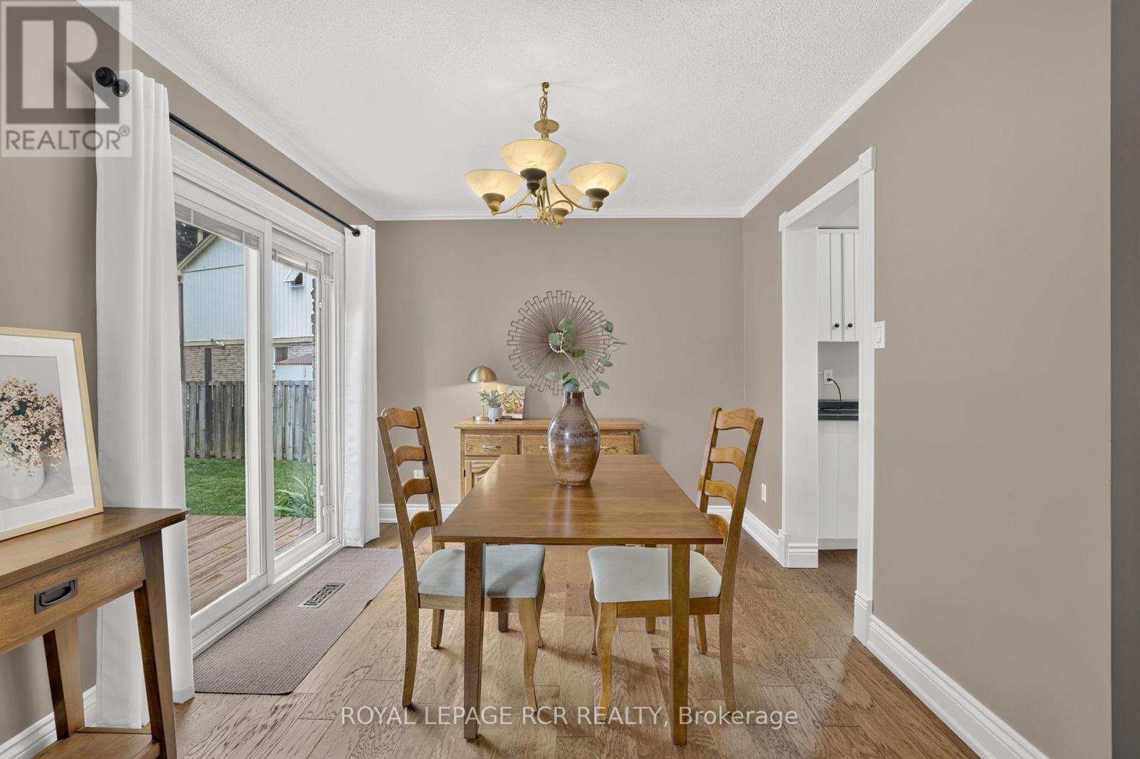12 Macassa Court, Brampton, Ontario  L6Z 1B3 - Photo 13 - W13463782