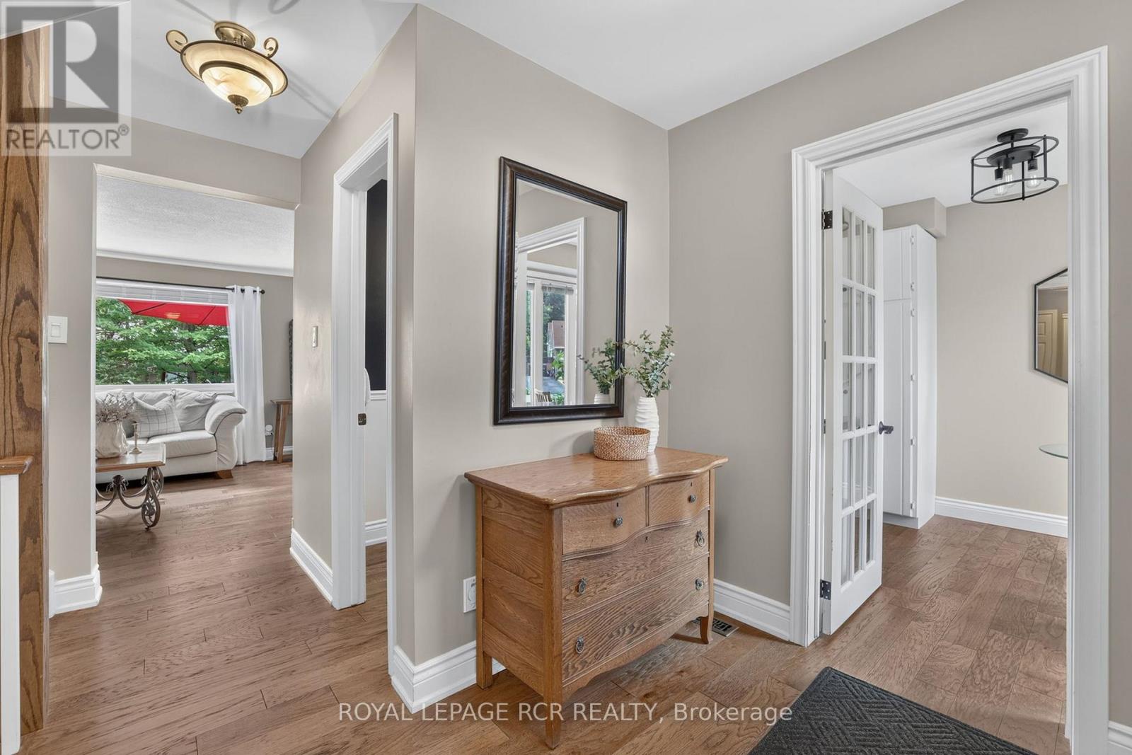 12 Macassa Court, Brampton, Ontario  L6Z 1B3 - Photo 5 - W13463782