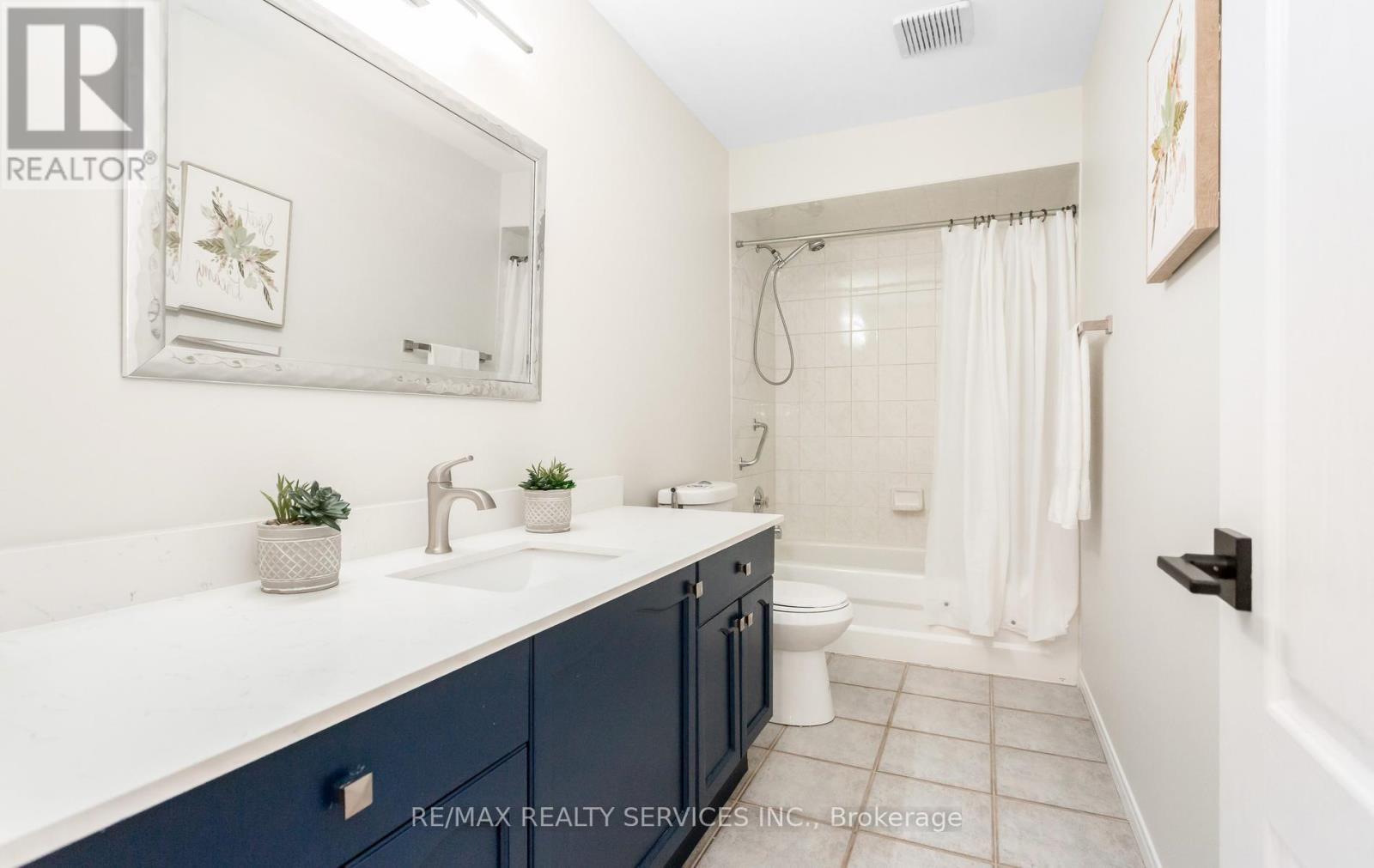 4110 Forest Run Avenue, Burlington, Ontario  L7M 4L7 - Photo 27 - W13463874