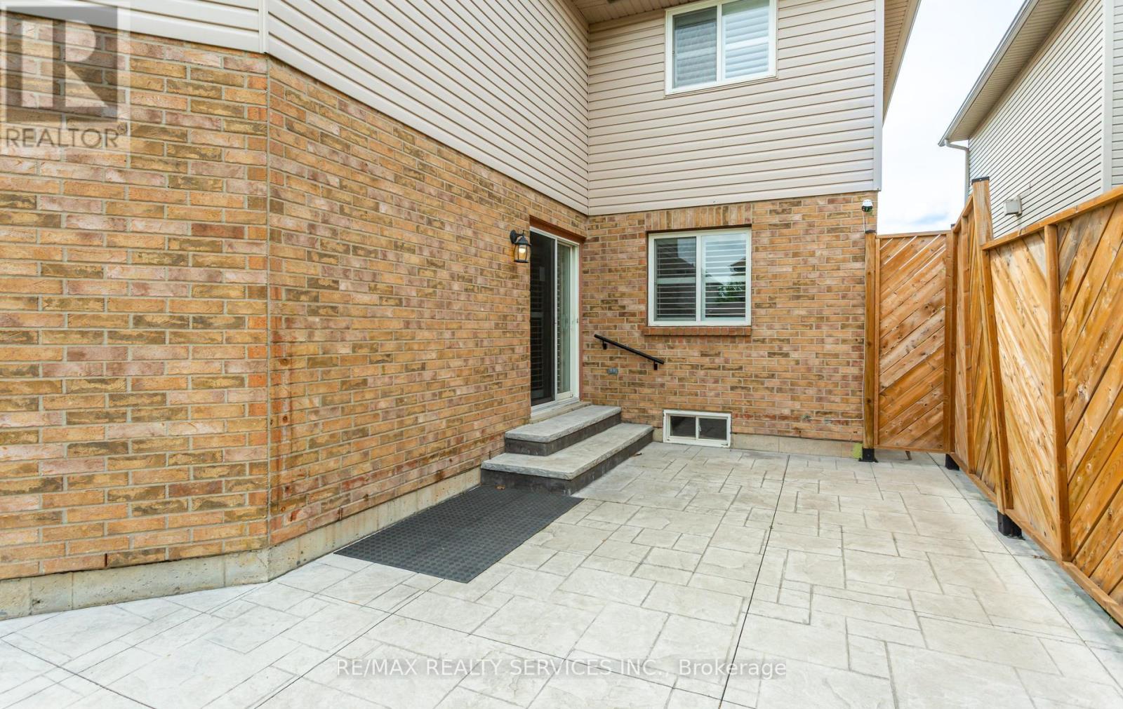 4110 Forest Run Avenue, Burlington, Ontario  L7M 4L7 - Photo 30 - W13463874