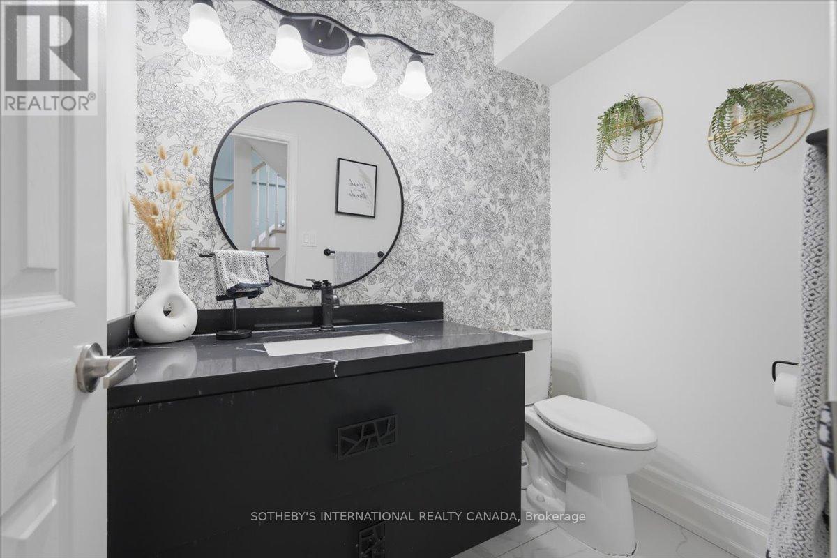 4104 Credit Pointe Drive, Mississauga, Ontario  L5M 3K6 - Photo 6 - W13463912