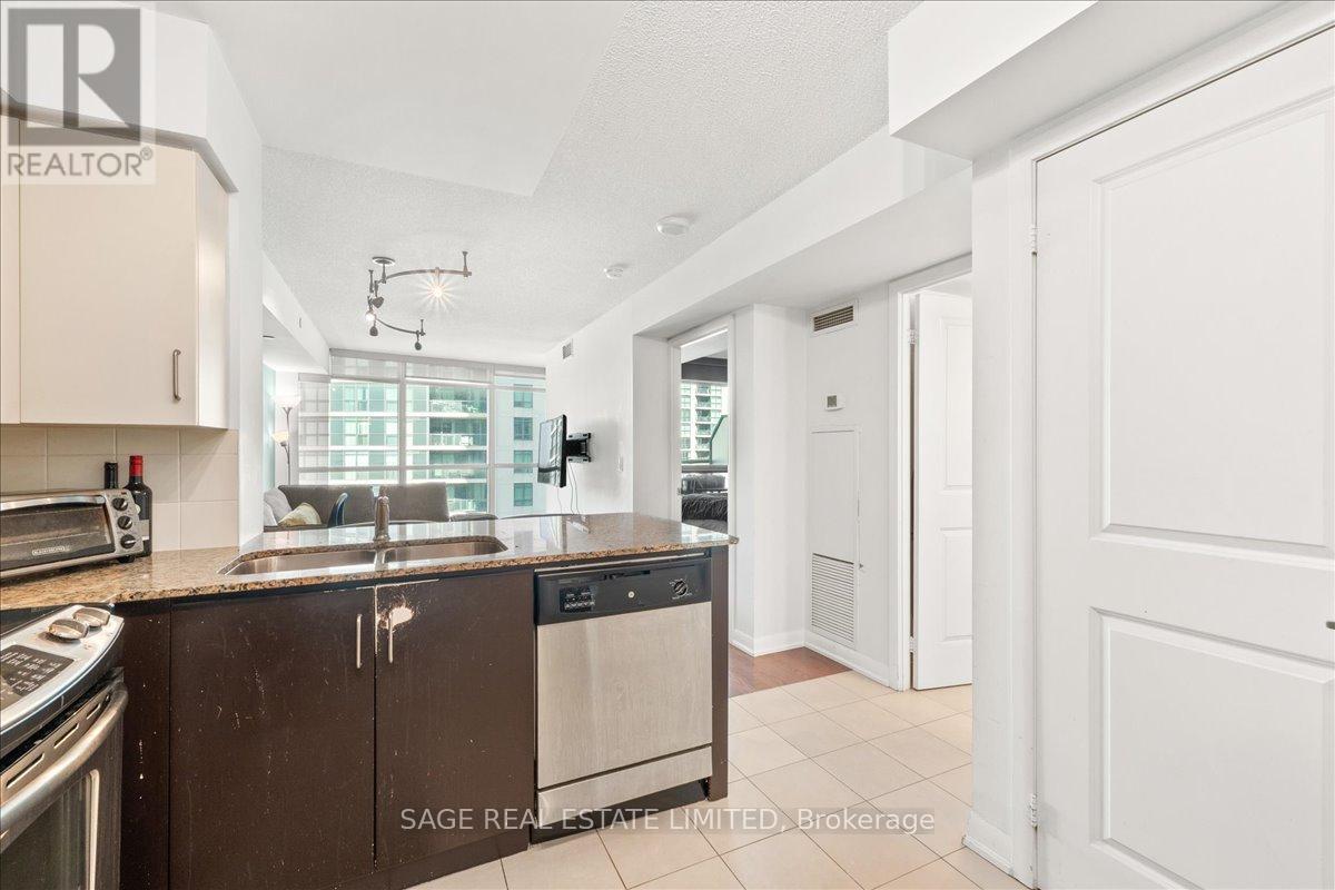 905 - 215 Sherway Gardens Road, Toronto, Ontario  M9C 0A5 - Photo 10 - W13463984
