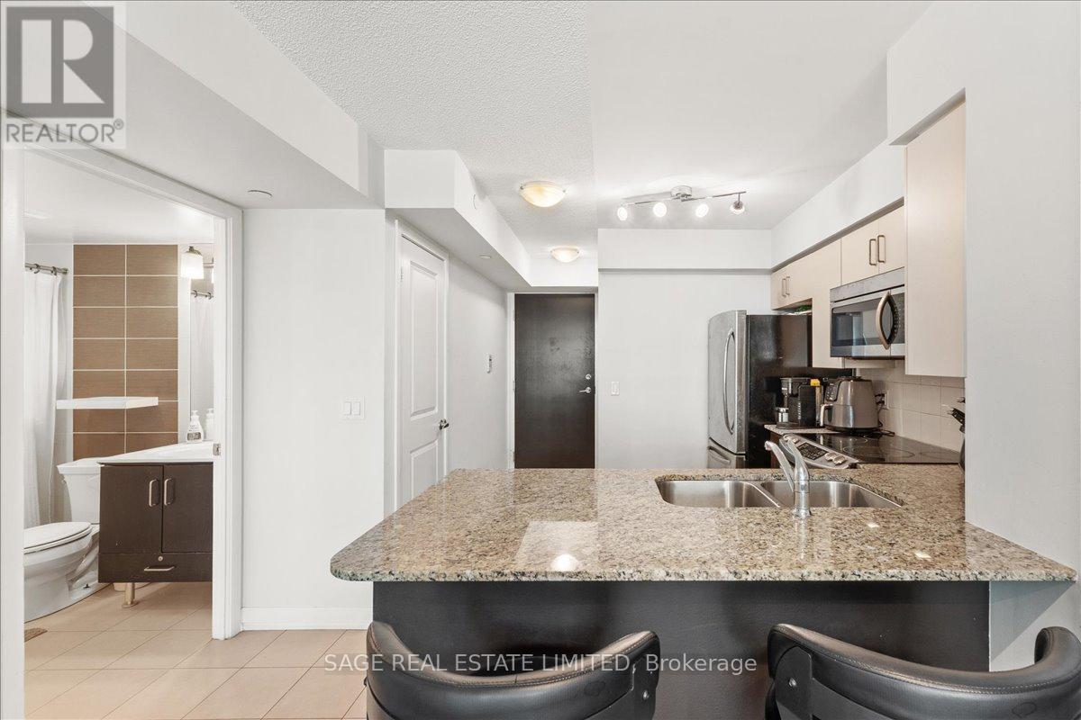 905 - 215 Sherway Gardens Road, Toronto, Ontario  M9C 0A5 - Photo 14 - W13463984
