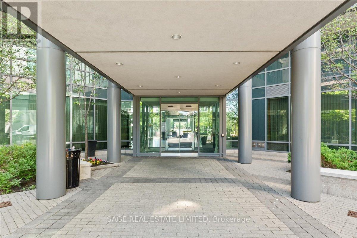 905 - 215 Sherway Gardens Road, Toronto, Ontario  M9C 0A5 - Photo 3 - W13463984