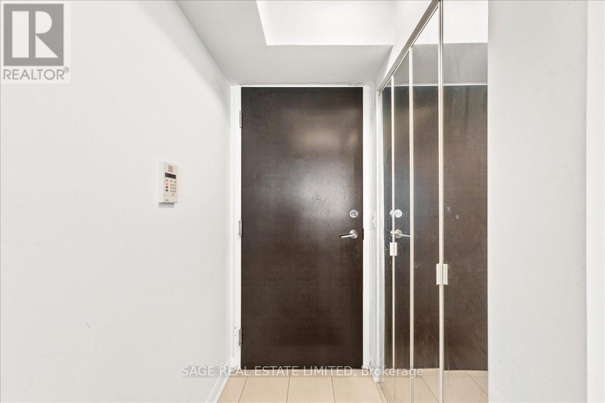 905 - 215 Sherway Gardens Road, Toronto, Ontario  M9C 0A5 - Photo 6 - W13463984