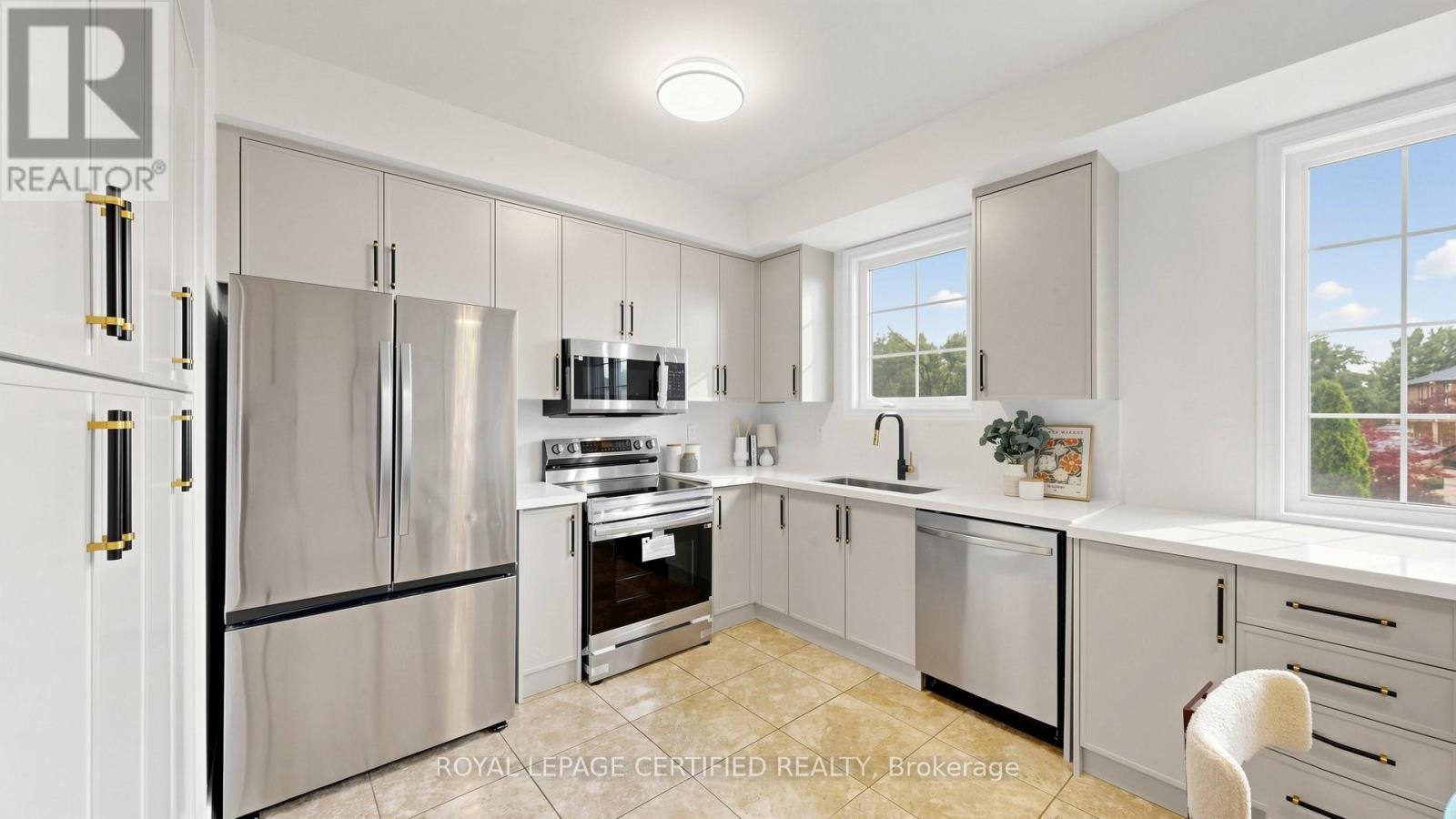 1380 Granrock Crescent, Mississauga, Ontario  L5V 0E1 - Photo 13 - W13463990