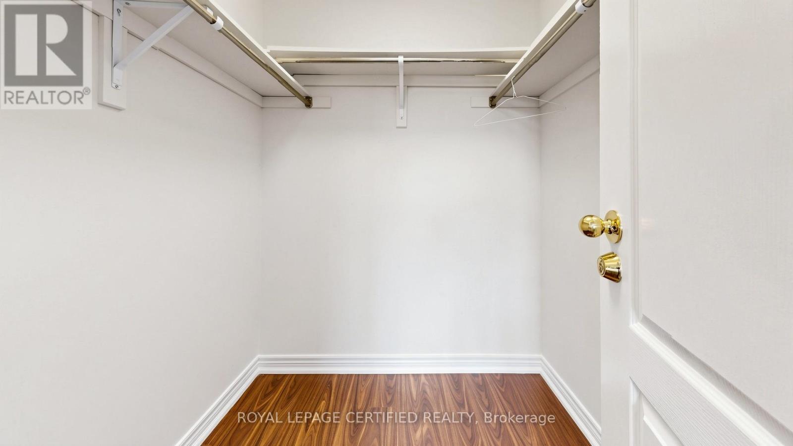 1380 Granrock Crescent, Mississauga, Ontario  L5V 0E1 - Photo 25 - W13463990