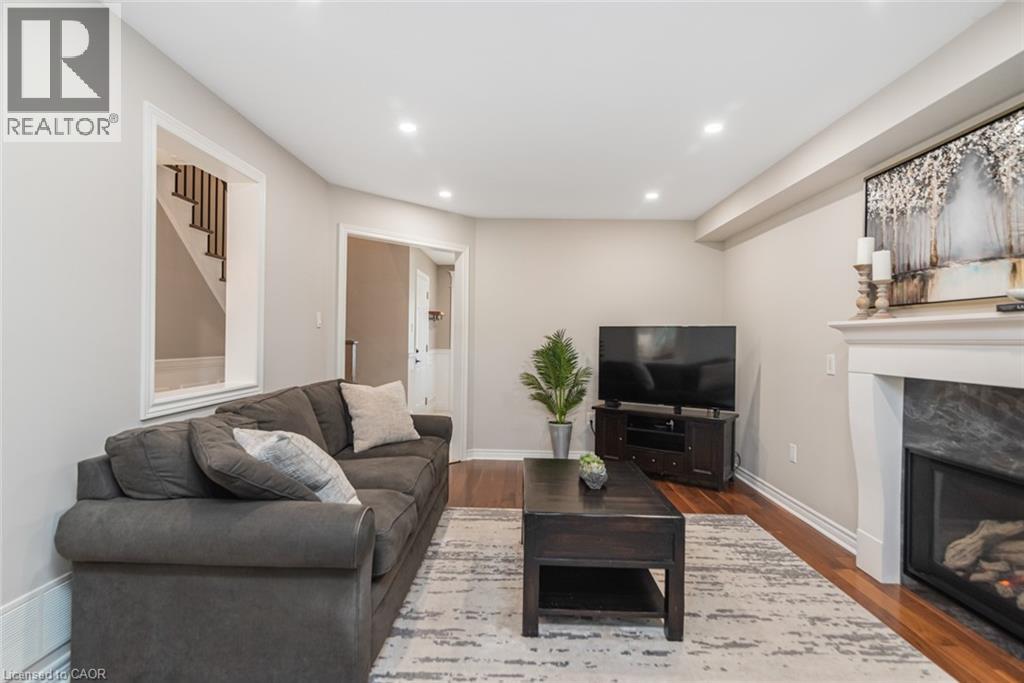 47 Pantano Drive, Hamilton, Ontario  L9B 2S8 - Photo 8 - 40840370