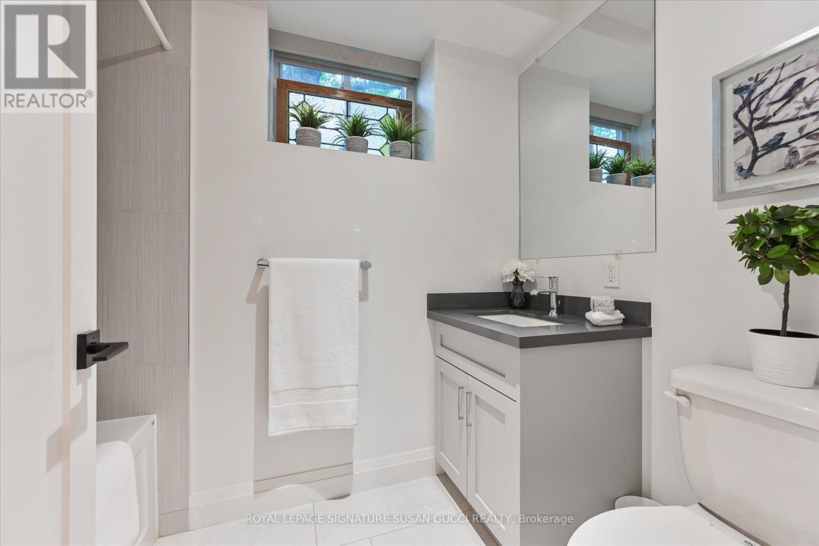 475 Donlands Avenue, Toronto, Ontario  M4J 3S4 - Photo 31 - E13458922
