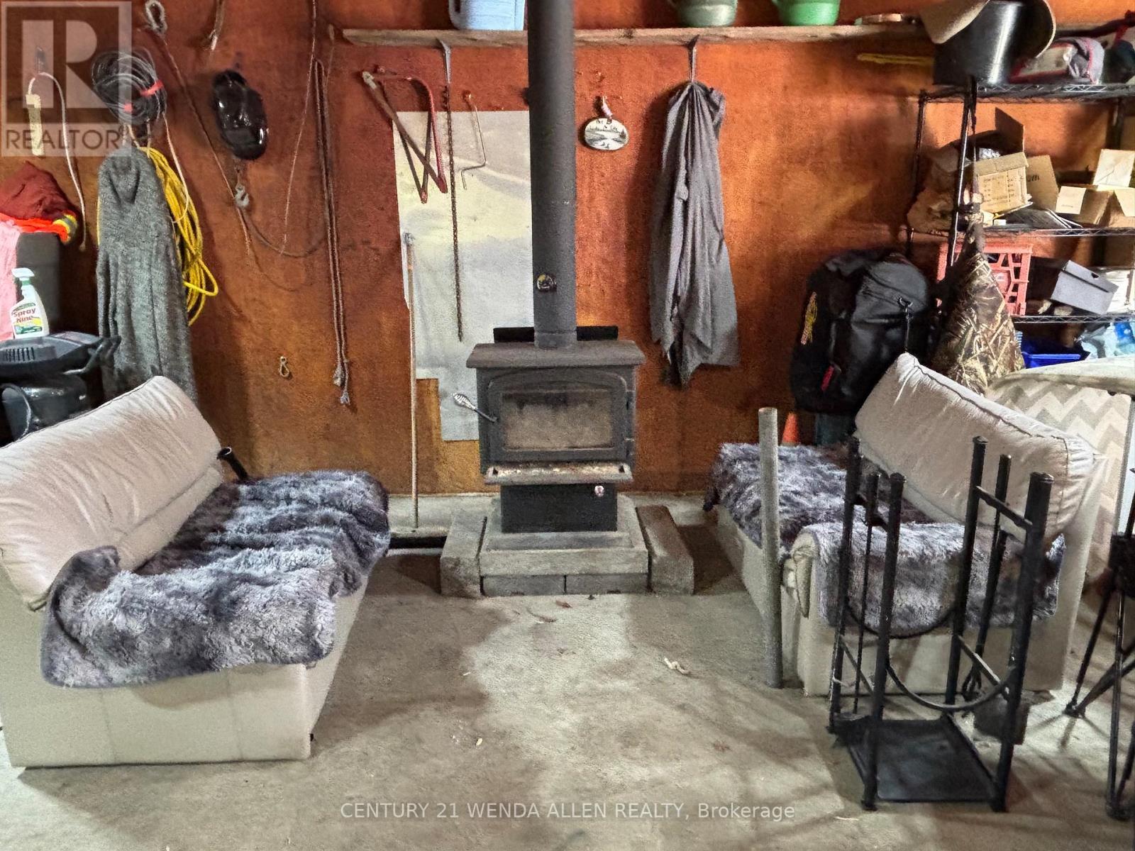 2913 Highway 11 Highway N, Temagami, Ontario  P0M 1T0 - Photo 26 - X13463890
