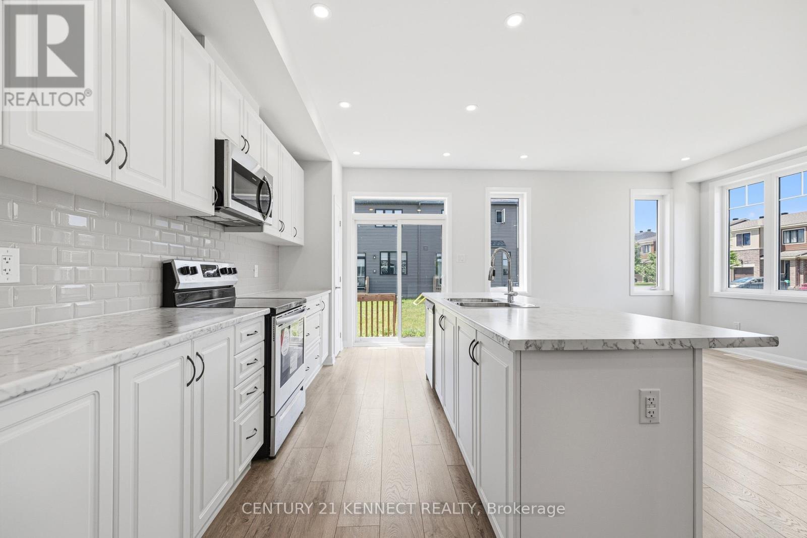 1001 Ballyhale Heights, Ottawa, Ontario  K2J 6Y6 - Photo 10 - X13463932