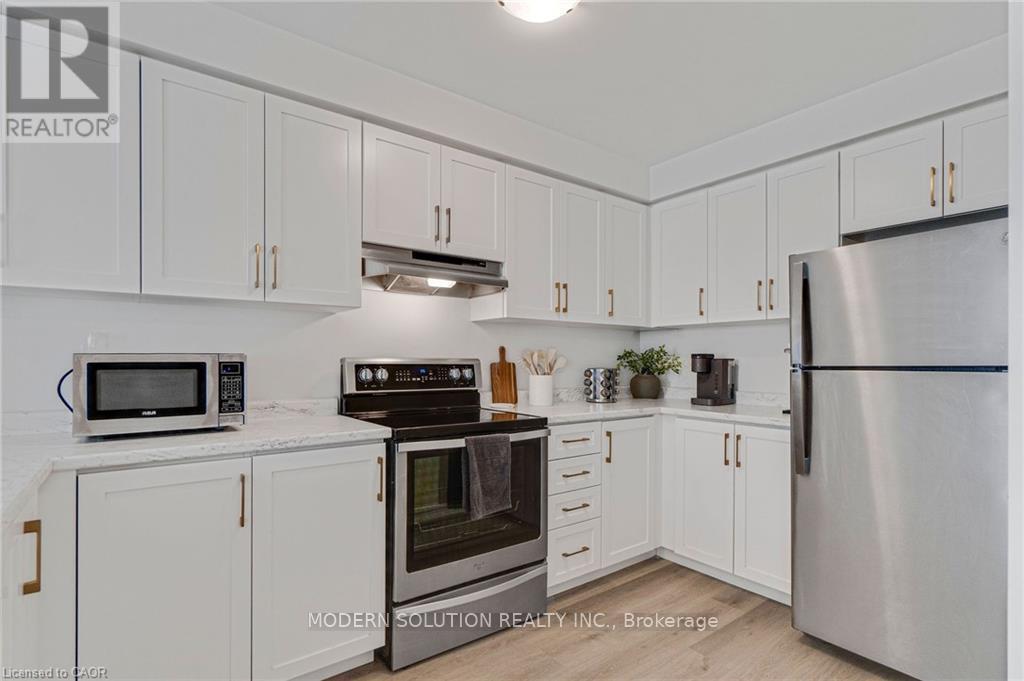 96 Dryden Lane, Hamilton, Ontario L8H 0B6 - Photo 14 - X13463938