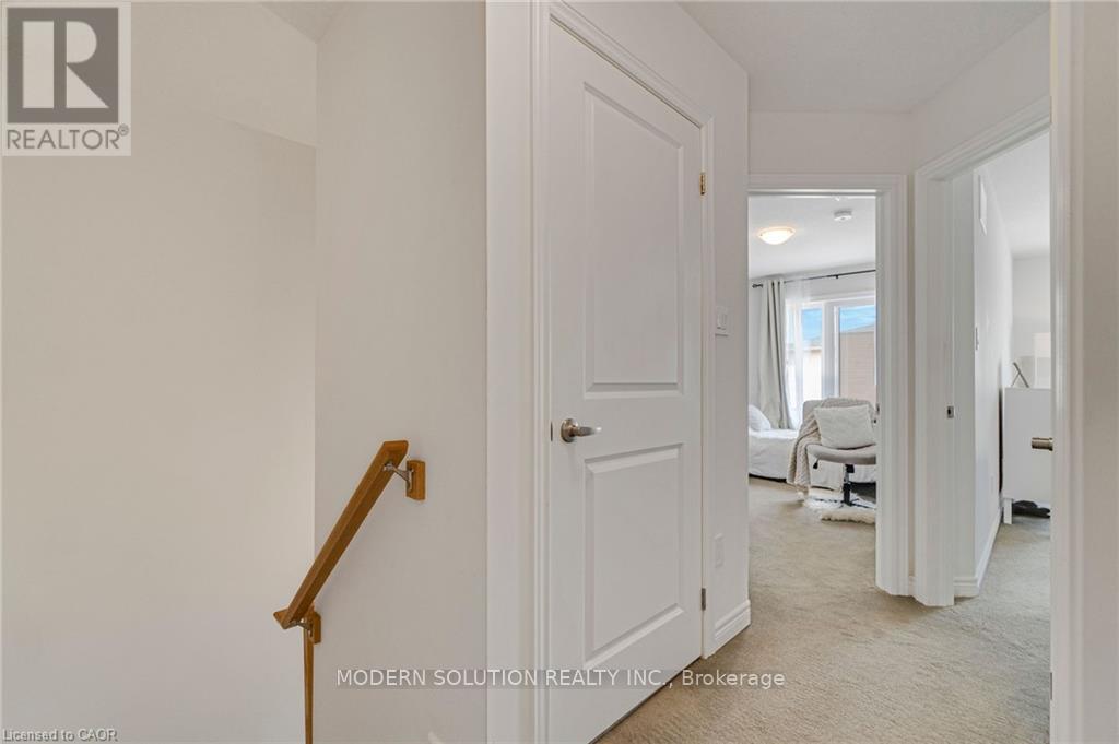 96 Dryden Lane, Hamilton, Ontario L8H 0B6 - Photo 19 - X13463938