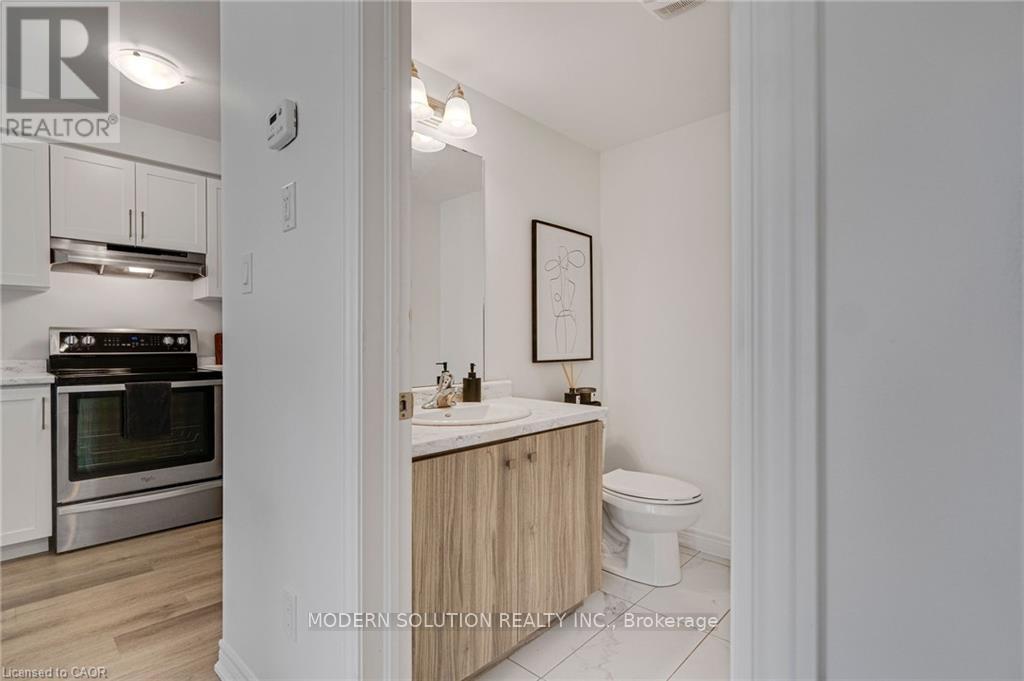 96 Dryden Lane, Hamilton, Ontario L8H 0B6 - Photo 22 - X13463938